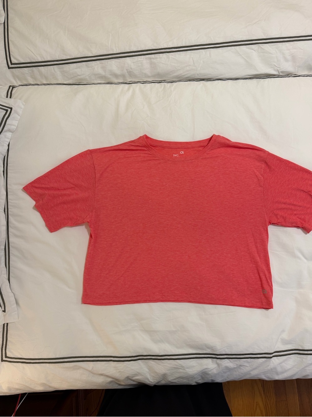 GAPfit Breathe Coral Heather Crew Neck Cropped Tshirt Size L